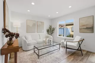 Photo #5: ML82040824 Listing