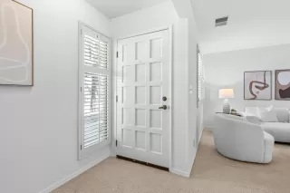 Photo #4: ML82040850 Listing 