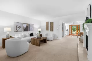 Photo #5: ML82040850 Listing 