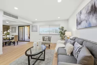 Photo #4: ML82040885 Listing 