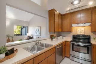 Photo #3: ML82040910 Listing 