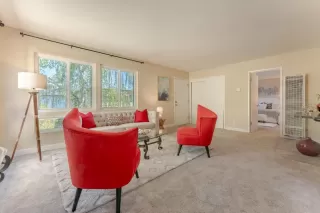 Photo #2: ML82040913 Listing