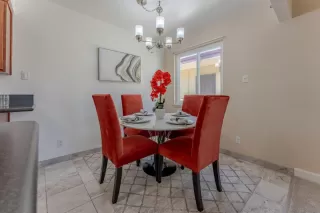 Photo #5: ML82040913 Listing