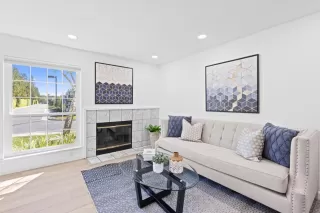 Photo #4: ML82040918 Listing