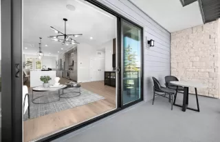 Photo #3: ML82040963 Listing 