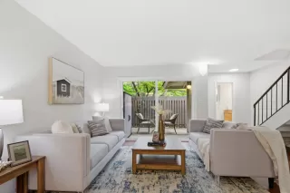 Photo #6: ML82040964 Listing 