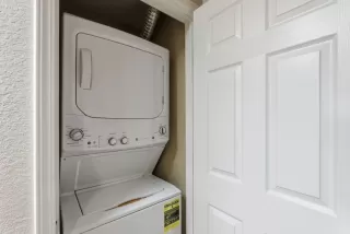 Photo #6: ML82040989 Listing 