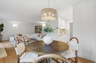 Photo #2: ML82041034 Listing 