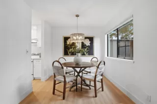 Photo #4: ML82041034 Listing 