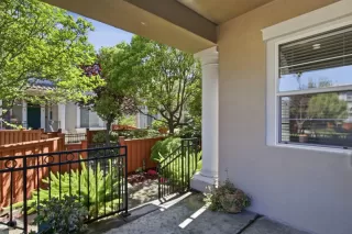 Photo #5: ML82041053 Listing 