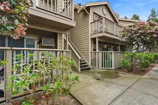 Photo #3: ML82041081 Listing 