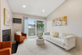 Photo #6: ML82041081 Listing 