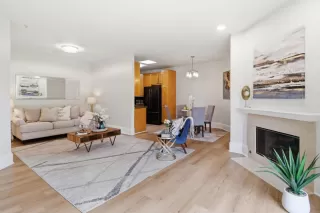 Photo #6: ML82041082 Listing