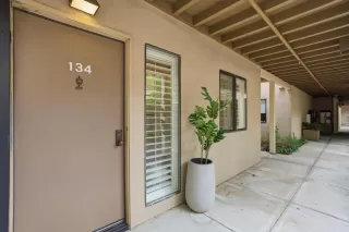 Photo #4: ML82041093 Listing 