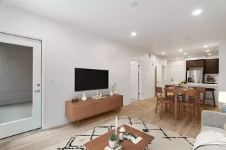 Photo #3: ML82041113 Listing 