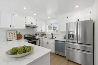 Photo #5: ML82041120 Listing 