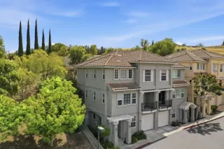 Photo #5: ML82041144 Listing 