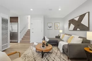 Photo #3: ML82041145 Listing 