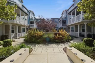 Photo #4: ML82041150 Listing 