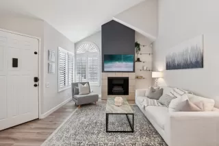 Photo #2: ML82041154 Listing 