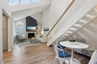 Photo #5: ML82041154 Listing 