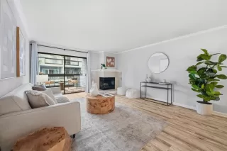 Photo #2: ML82041192 Listing 