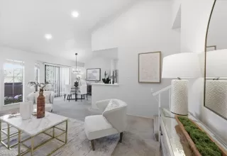 Photo #6: ML82041240 Listing 