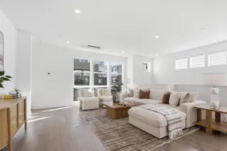 Photo #1: ML82041270 Listing 