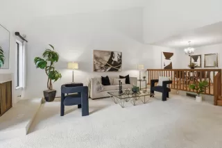 Photo #5: ML82041337 Listing 