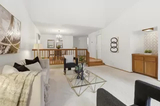 Photo #6: ML82041337 Listing 