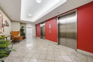 Photo #4: ML82041362 Listing 