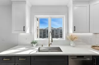 Photo #4: ML82041426 Listing 