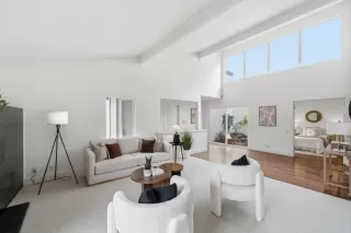 Photo #6: ML82041448 Listing 