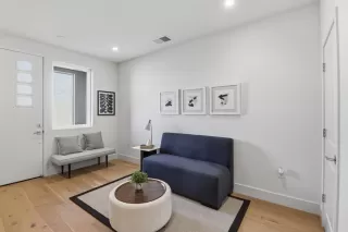 Photo #4: ML82041452 Listing