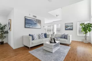 Photo #3: ML82041456 Listing 