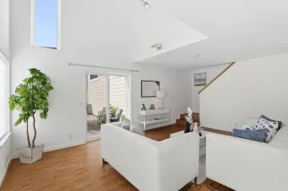 Photo #5: ML82041456 Listing 