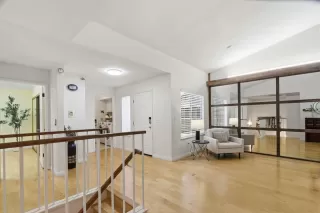 Photo #6: ML82041482 Listing 