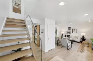 Photo #5: ML82041486 Listing