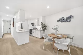 Photo #5: ML82041493 Listing 