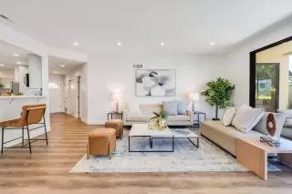 Photo #6: ML82041496 Listing 