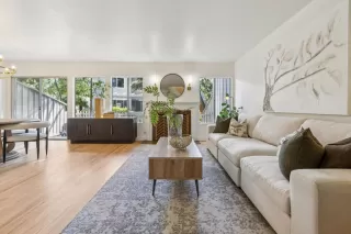 Photo #6: ML82041517 Listing 