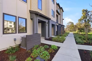 Photo #2: ML82041526 Listing 