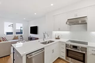 Photo #6: ML82041526 Listing 