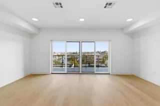 Photo #6: ML82041553 Listing 