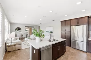 Photo #5: ML82041568 Listing 