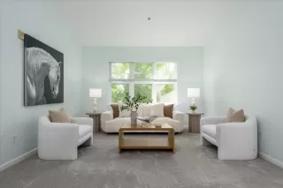 Photo #6: ML82041572 Listing