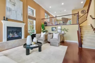 Photo #6: ML82041600 Listing 