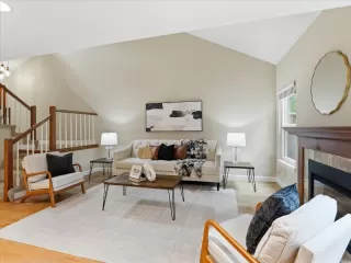 Photo #5: ML82041685 Listing