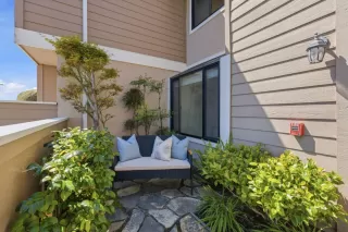 Photo #4: ML82041828 Listing 