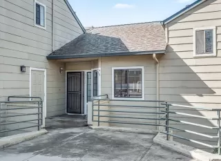 Photo #2: ML82041908 Listing 